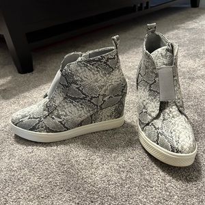 Snake print shoes